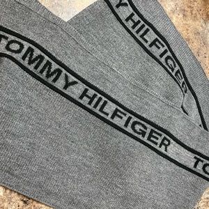 NWOT Tommy Hilfiger (Paris) Mens Scarf